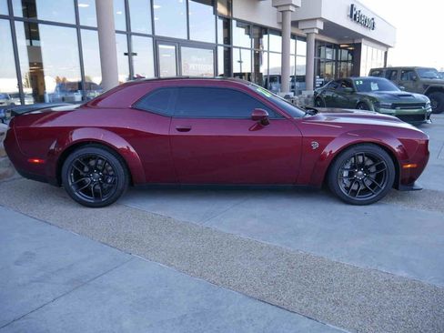 Used 2023 Dodge Challenger SRT Hellcat image 10