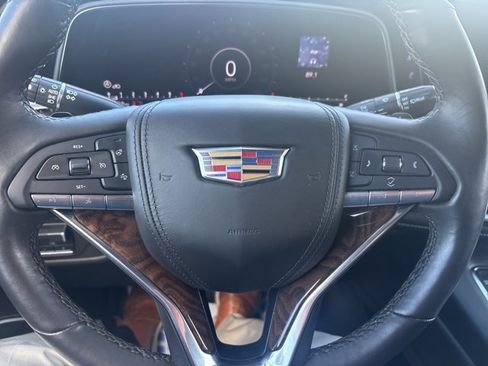 Certified 2023 Cadillac Escalade Premium Luxury Platinum image 28