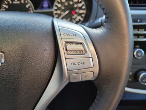 Used 2017 Nissan Altima 2.5 SV FWD image 26