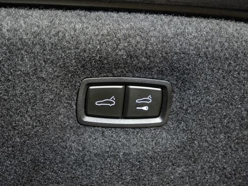 Certified 2023 Porsche Taycan RWD image 31