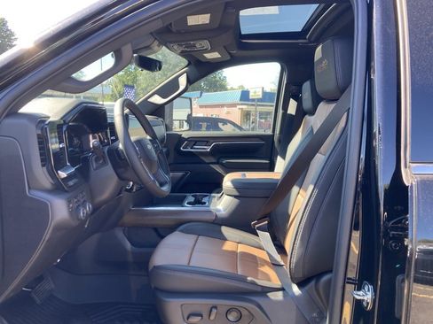 New 2025 Chevrolet Silverado 2500 High Country w/ High Country Premium Package image 9