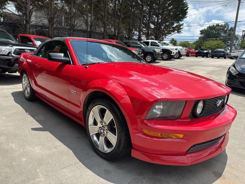 Used 2006 Ford Mustang GT image 7