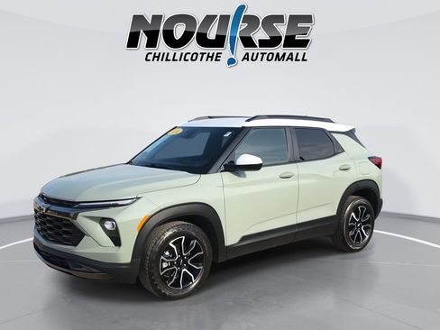 Used 2024 Chevrolet TrailBlazer ACTIV w/ Driver Confidence Package FWD image 4