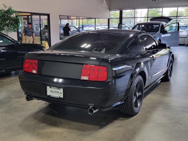 Used 2009 Ford Mustang GT RWD image 5