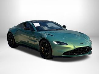 Used 2023 Aston Martin V8 Vantage Coupe RWD video 1