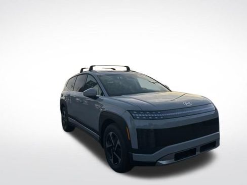New 2026 Hyundai Ioniq 9 SE AWD/4WD image 3
