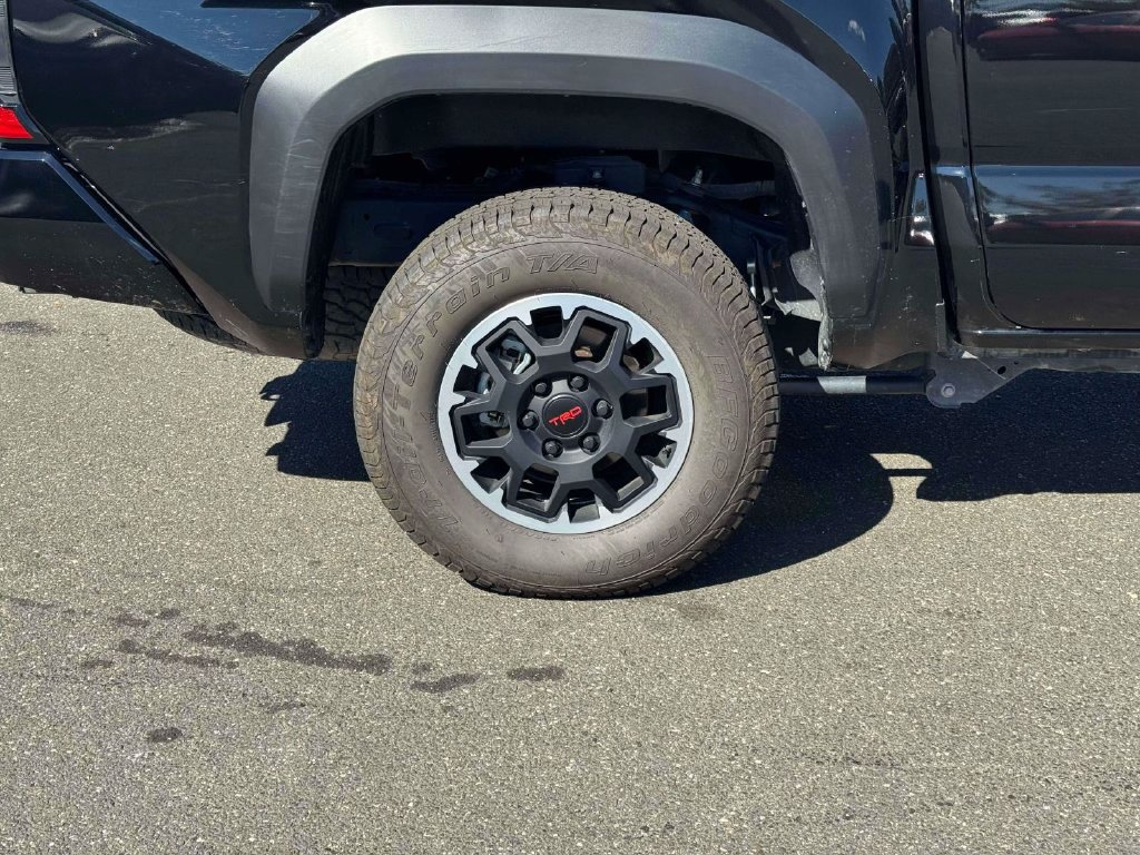 Used 2026 Toyota Tacoma TRD Off-Road AWD/4WD image 10