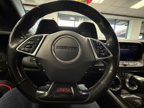 Used 2019 Chevrolet Camaro SS image 38