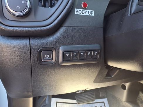 New 2025 GMC Sierra 3500 Pro w/ Convenience Package image 15