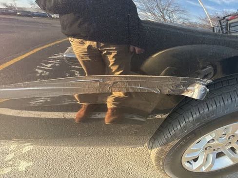 Used 2019 Chevrolet Suburban LT image 11