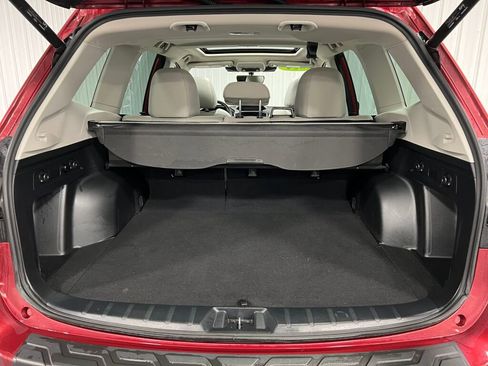 Used 2024 Subaru Forester Premium image 7
