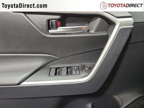 New 2025 Toyota RAV4 XLE image 20