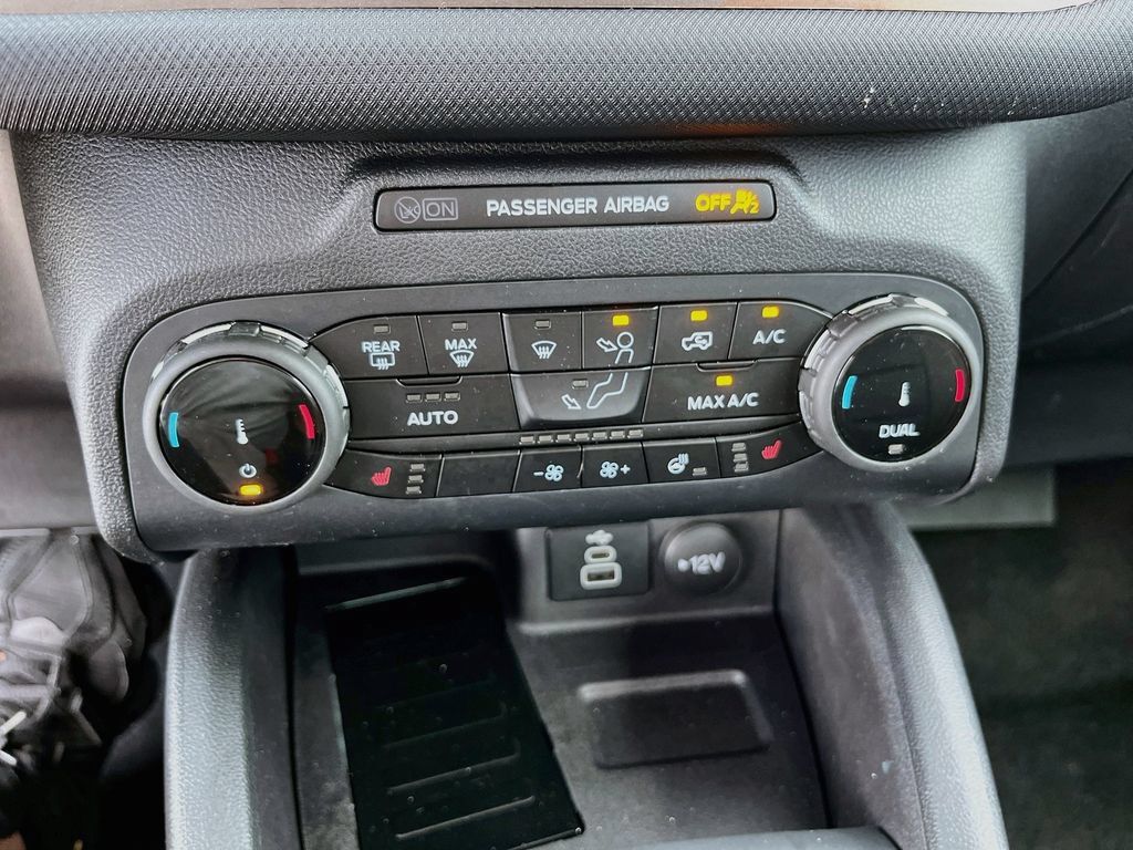 Used 2024 Ford Bronco Sport Outer Banks w/ Tech Package AWD/4WD image 16