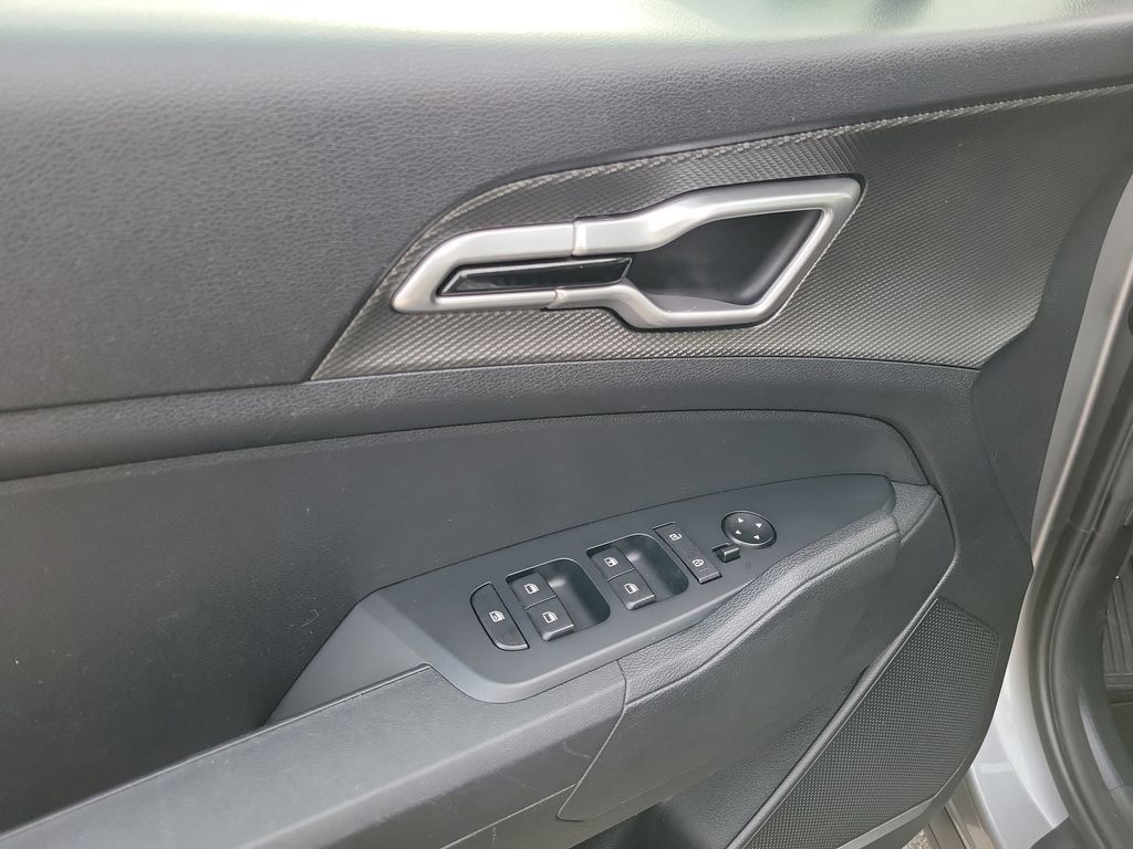 Used 2024 Kia Sportage LX FWD image 24