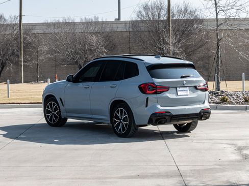 Certified 2023 BMW X3 xDrive30i w/ M Sport Package image 3