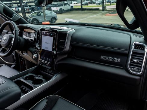 Used 2025 RAM 1500 Laramie w/ Laramie Southwest Edition image 18