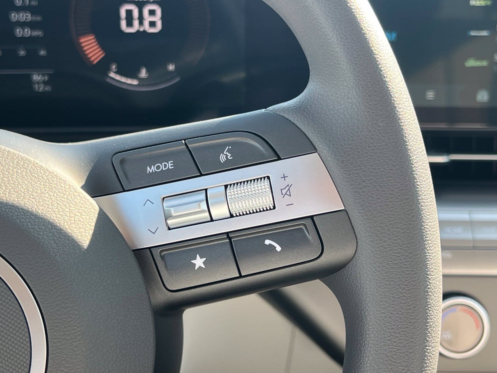 New 2027 Hyundai Kona SE FWD image 26