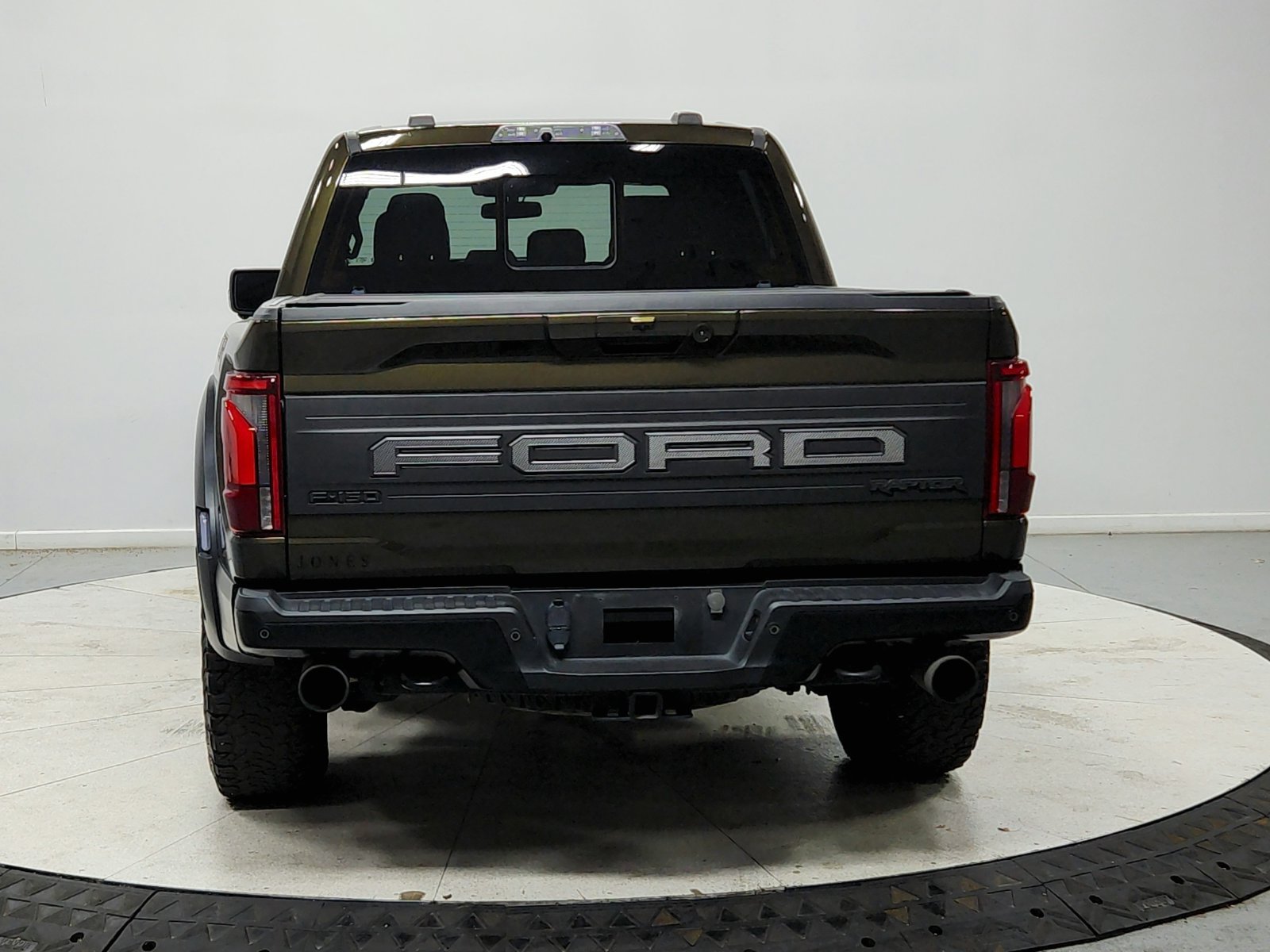Used 2024 Ford F150 Raptor AWD/4WD image 6