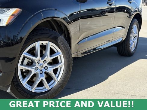 Used 2019 Volvo XC60 T5 Momentum image 10