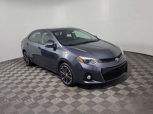 Used 2015 Toyota Corolla S Premium FWD image 1