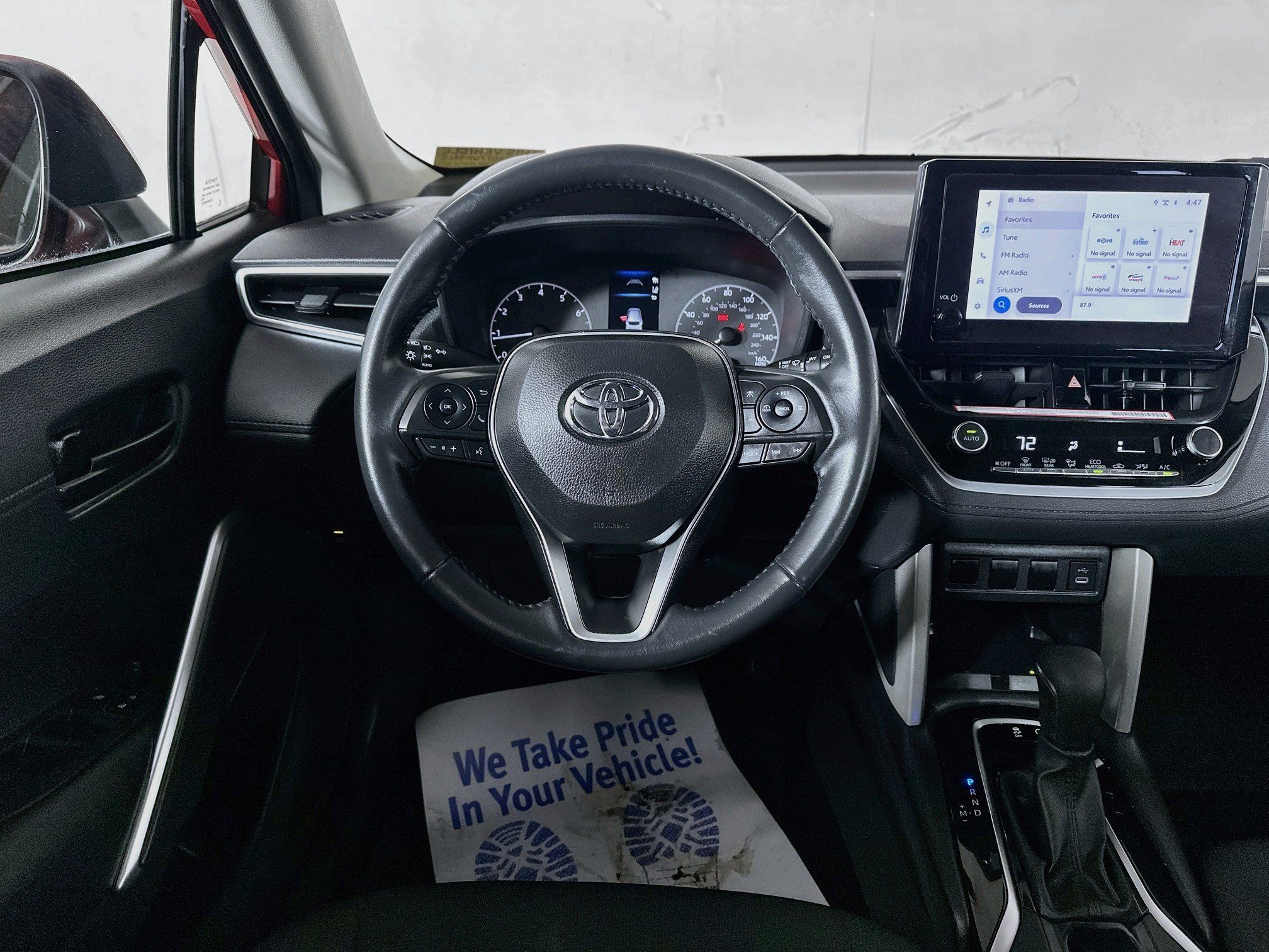 Certified 2024 Toyota Corolla Cross LE w/ Moonroof Package AWD/4WD image 21