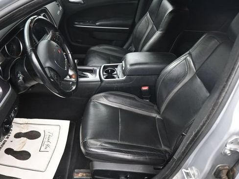 Used 2020 Dodge Charger SXT w/ Leather Interior Group RWD image 22