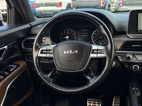 Used 2022 Kia Telluride SX w/ SX Prestige Package AWD/4WD image 6
