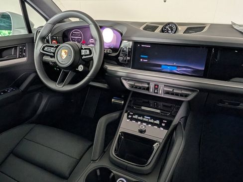 New 2026 Porsche Cayenne S AWD/4WD image 22