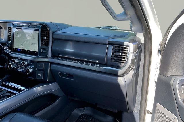 Used 2024 Ford F250 Lariat w/ Lariat Ultimate Package AWD/4WD image 18