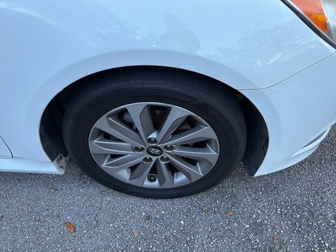 Used 2014 Hyundai Sonata Limited w/ Technology Package 05 image 2