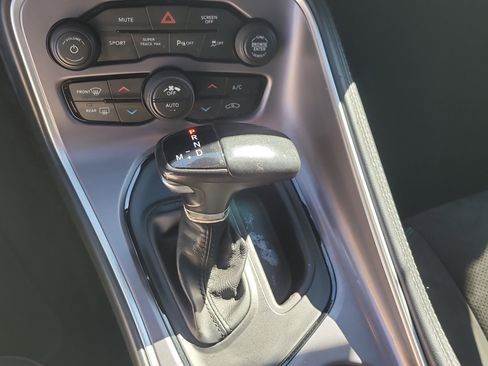 Used 2022 Dodge Challenger R/T w/ Plus Package image 22