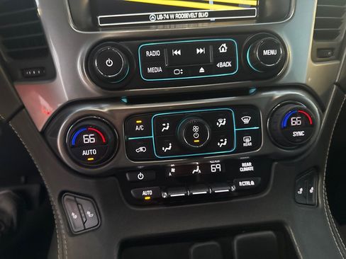 Used 2019 Chevrolet Tahoe LT image 24