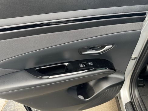 Used 2023 Hyundai Tucson Limited image 20