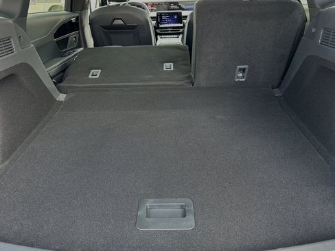 New 2024 Lincoln Nautilus Reserve w/ Equipment Group 202A image 11