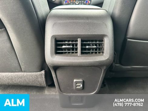 Used 2024 GMC Terrain SLT FWD image 27