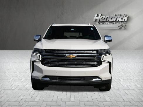 Used 2021 Chevrolet Tahoe Premier w/ Premium Package image 6