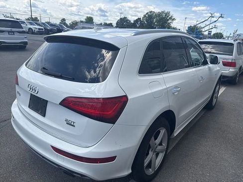 Used 2017 Audi Q5 2.0T Premium Plus w/ Technology Package AWD/4WD image 9