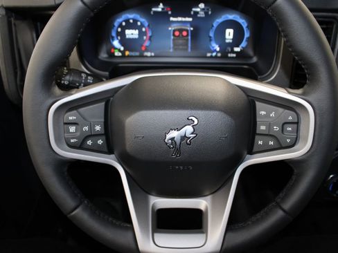 New 2025 Ford Bronco Badlands w/ Sasquatch Package image 34