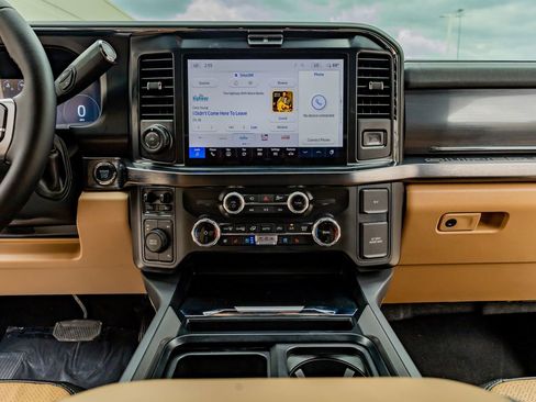 Used 2026 Ford F250 Lariat w/ Lariat Ultimate Package image 26