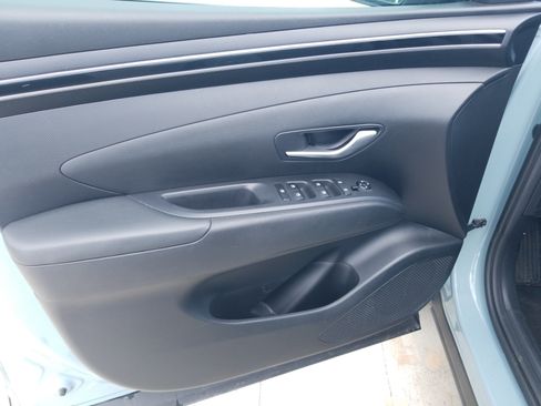 Used 2022 Hyundai Santa Cruz SEL Premium image 9