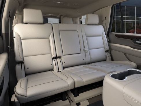 New 2026 GMC Yukon Denali AWD/4WD image 18