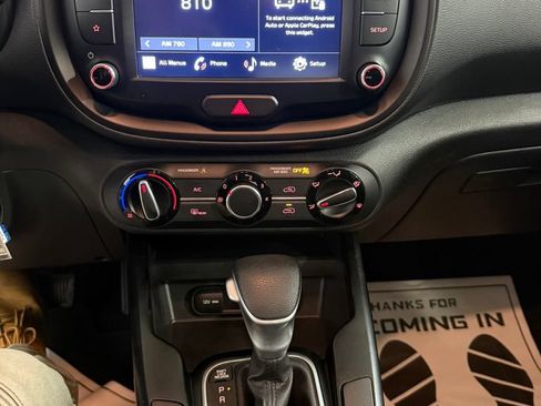 Used 2022 Kia Soul LX w/ Technology Package FWD image 36