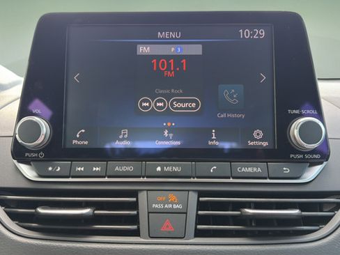 Certified 2025 Nissan Altima 2.5 S FWD image 21