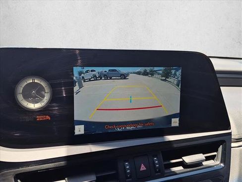 Used 2024 Lexus ES 350 w/ Accessory Package (Z2) FWD image 12