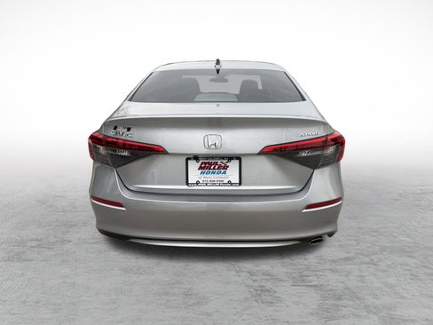 Used 2023 Honda Civic Sport image 5