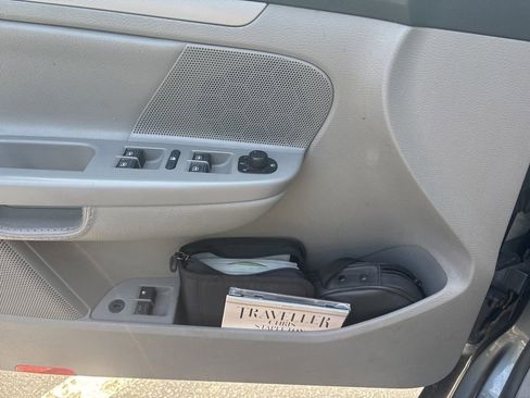 Used 2007 Volkswagen Jetta Wolfsburg Edition image 5