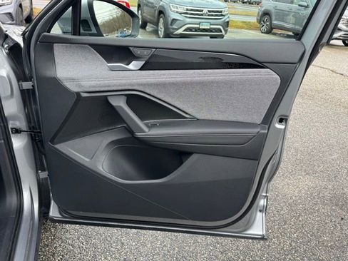 New 2025 Volkswagen Tiguan S AWD/4WD image 26