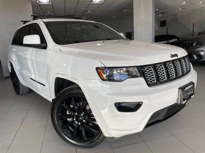 Used 2022 Jeep Grand Cherokee Laredo X