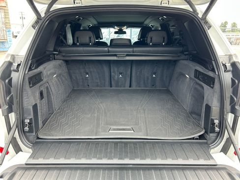 Used 2022 BMW X5 M50i w/ Premium Package image 25