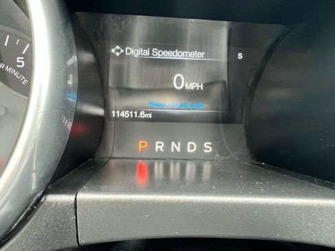 Used 2019 Ford Mustang Premium image 11